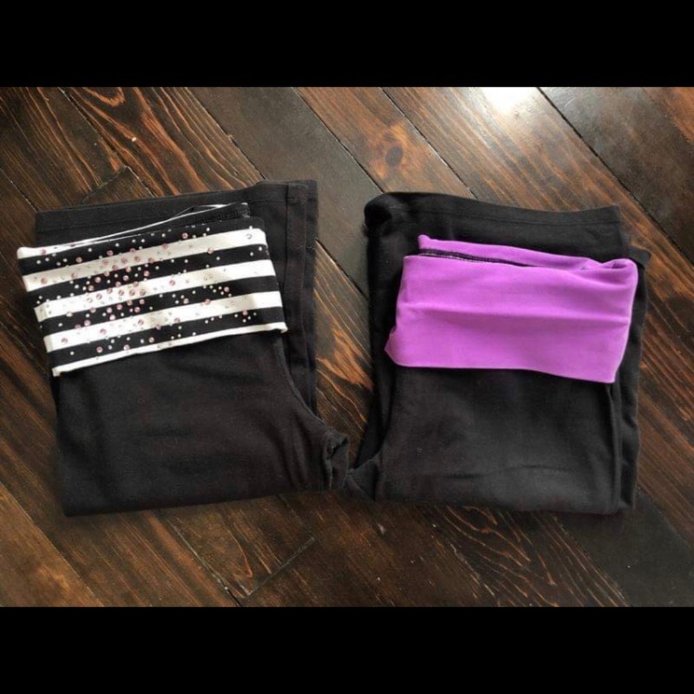 Victoria’s Secret yoga pants